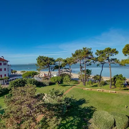 En Front De Mer Au Centre Du Moulleau Arcachon