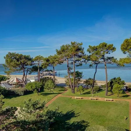 En Front De Mer Au Centre Du Moulleau Arcachon